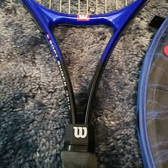 Wilson enforcer soft shock grip tennis racquet - Picture 5 of 5